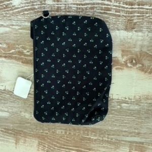 Thirty-One Sm. Zipper Pouch; Tri Dot Pattern; Display Only; EUC